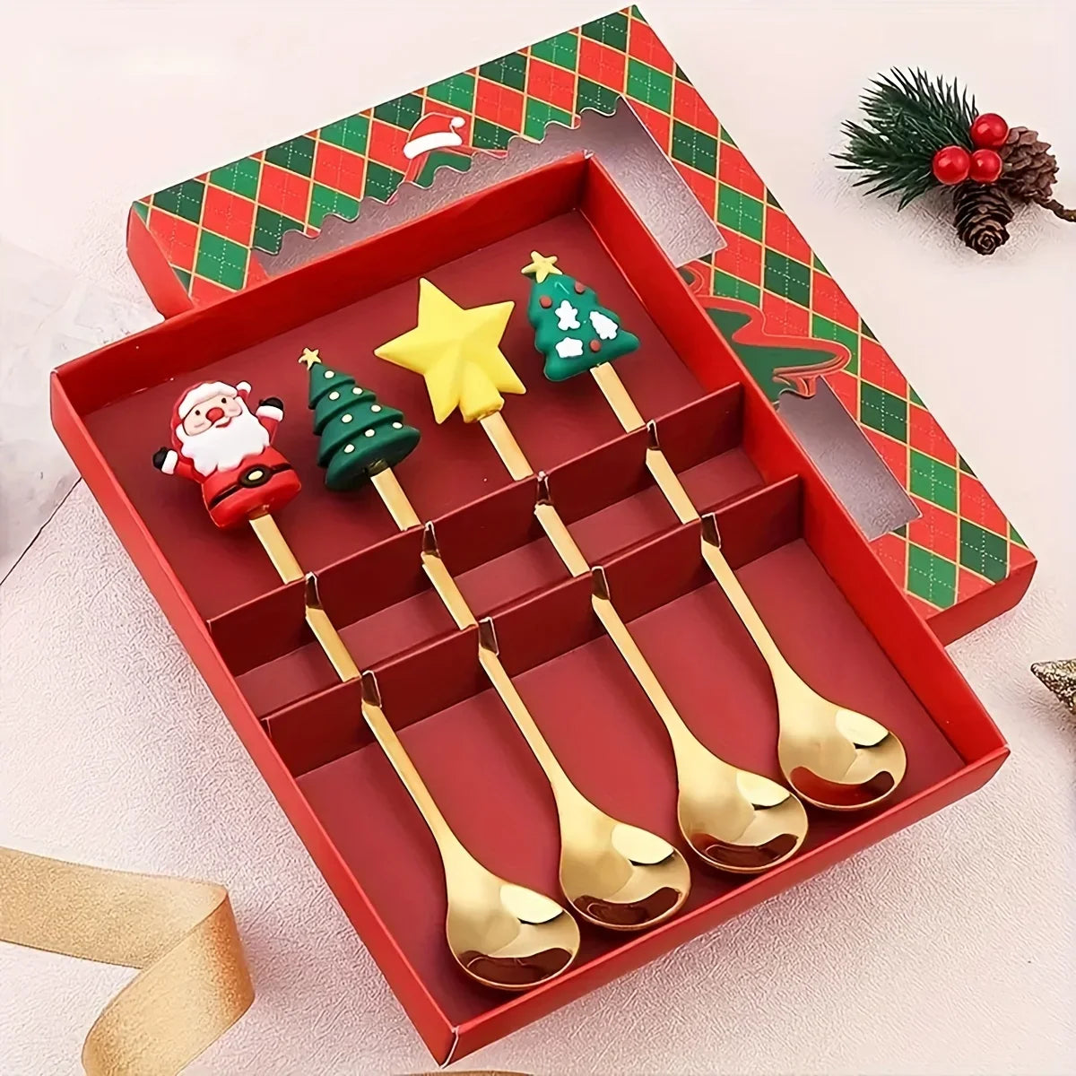Gold Stainless Steel Cutlery Set for Festive Christmas Hosts - Caspri
